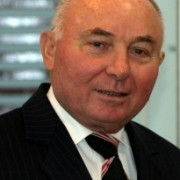 Jó szívvel, lélekkel – Hogyan látja a magyar temetkezés helyzetét a szakma doyenje?